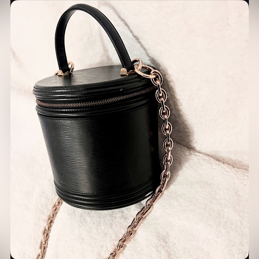 Louis Vuitton Black Epi Leather Cannes Vanity Case